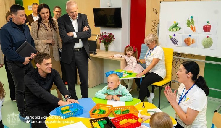 У прифронтовому Запоріжжі відкрився перший підземний дитсадок. ФОТОрепортаж