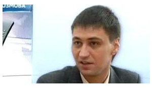 Роман Ландик спокойно гуляет по Луганску