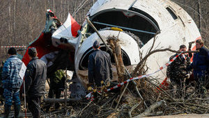 Катастрофа самолета президента Польши Качиньского в 2010-м году произошла из-за двух взрывов на борту, - комиссия Сейма