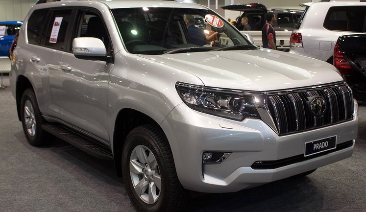 Управління держохорони замовило нові позашляховики Toyota Prado з мигалками по 3 мільйони за штуку