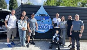 В Чернигове ветеран открыл автомойку самообслуживания в День Государственного флага. ВИДЕО+ФОТО