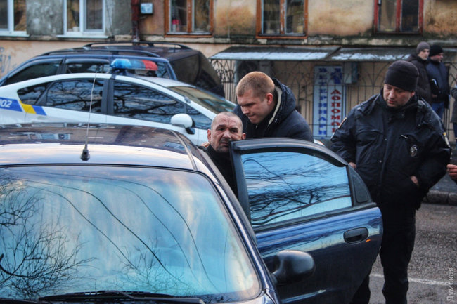 Полиция в центре Одессы ликвидировала преступника, оказавшего сопротивление при задержании (обновлено) 12