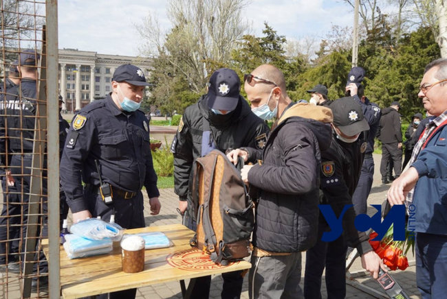 Річниця трагедії в Одесі: на Соборній площі відбувається марш патріотів 11