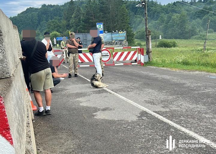 Затримано майора Нацгвардії за переправлення ухилянтів