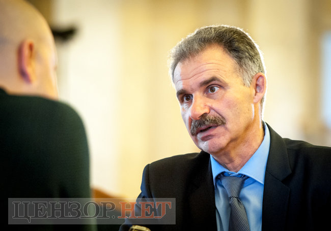 Віктор Єленський: Українським дипломатам і спецслужбам слід берегти Вселенського Патріарха. Оскільки ми знаємо, що спецслужби Російської Федерації діють підступно і безцеремонно 01