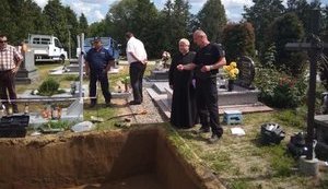 Польща пропонує українцям самим провести розкопки на місці знесеного пам'ятника УПА в Грушовичах, - Дещиця