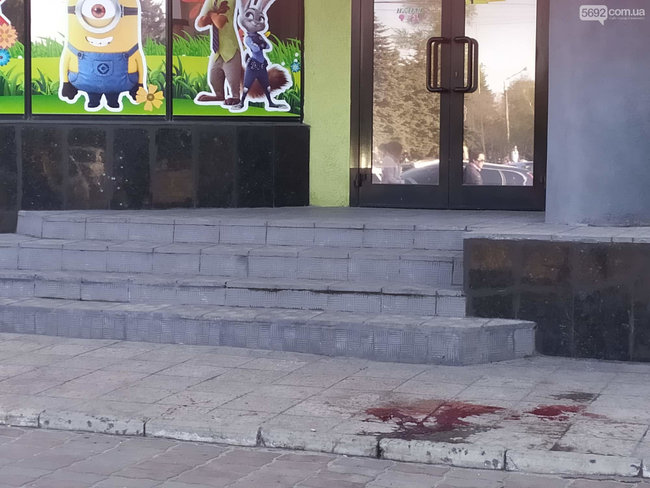 В центре Каменского подстрелили местного активиста Найду 04