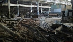 Завод "Лугансктепловоз" практически полностью разграблен: оборудование сдают на металлолом. ФОТО