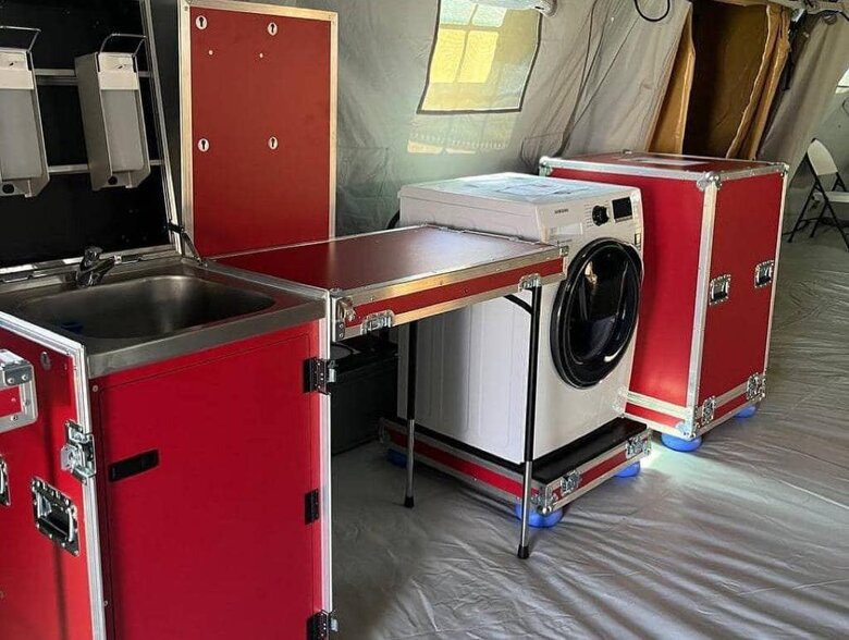 Ворог ударив по обласній лікарні після того, як сюжет про неї показали в новинах, - ВМС ЗСУ 01