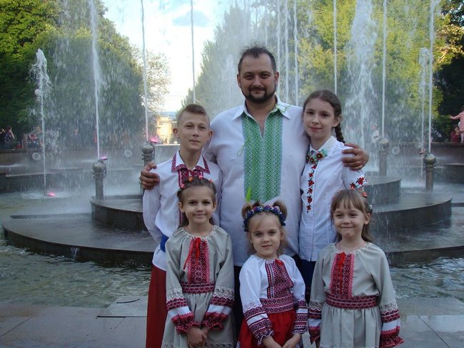 Батюшко, збирайтесь! Бойовики цікавляться духівництвом КП і називають ваше прізвище. Інтерв’ю з капеланом ПЦУ Валерієм Лотаревим 03
