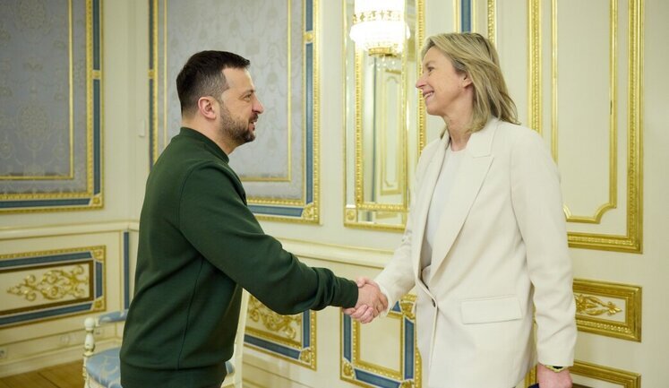 Zelenskyy meets with Dutch Defense Minister Ollongren to discuss strengthening Ukraine’s defense capabilities. VIDEO