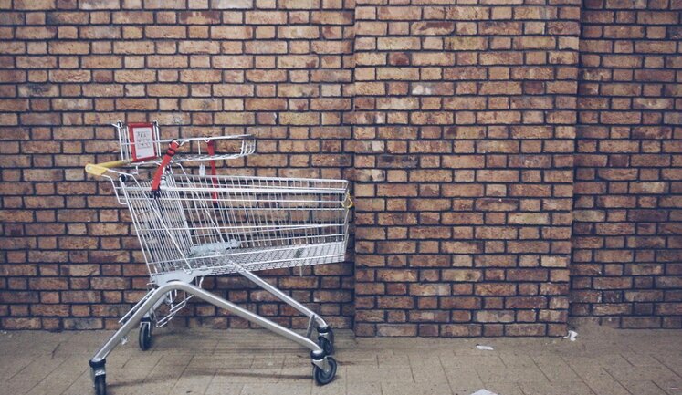 Тінь, яка обкрадає бюджет: у роздрібній торгівлі до 1,5 трильйона гривень – у "сірій зоні", – ЗМІ