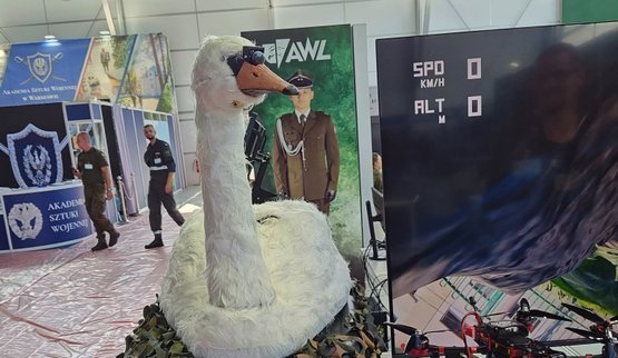 Poland presents the Kaczka drone in the form of a swan