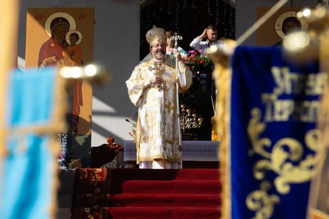 Тысячи верующих со всей Украины приняли участие в традиционном Всеукраинском паломничестве в Зарванице 02 Тысячи верующих со всей Украины приняли участие в традиционном Всеукраинском паломничестве в Зарванице 02