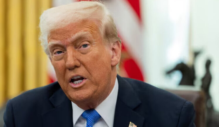 Трамп возмутился своим портретом в Капитолии штата Колорадо: Обама замечательный, а меня "целенаправленно исказили". ФОТО