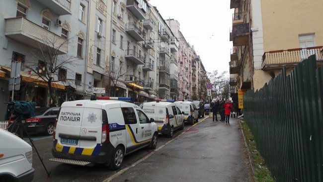 Прихильники Саакашвілі намагаються прорвати кордон поліції 05