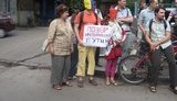 Под консульством России в Харькове пели: "Богородица, Путина прогони". ФОТОрепортаж+ВИДЕО