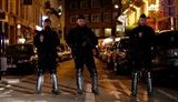 Неизвестный напал с ножом на прохожих в центре Парижа: один человек убит, четверо ранены