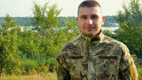 "Самые тяжелые задания – когда наши в аэропорту вызвали огонь на себя, и мы укладывали снаряды вокруг них почти сутки,"- Александр Богачук, командир батареи 55-ой Артиллерийской Бригады
