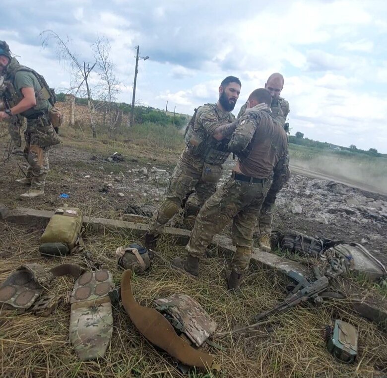 Командир медроти бойового підрозділу патрульної поліції Олександр Войтенко: Найбільша проблема на фронті - затяжна евакуація 14
