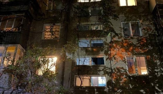 Russia attacked Zaporizhzhia with drone: apartment building damaged, one person injured. PHOTO