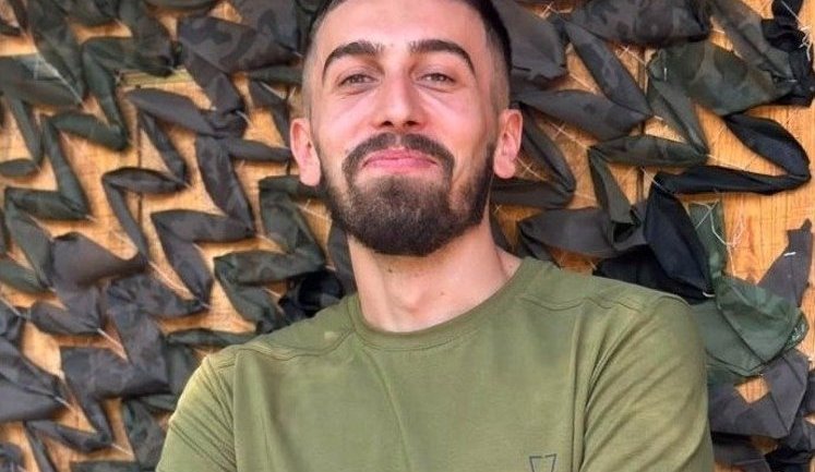 "На збитому дроні було написано: "Армани — чорт": Герой України на псевдо Армані про полювання на ворожі БпЛА сітколовами