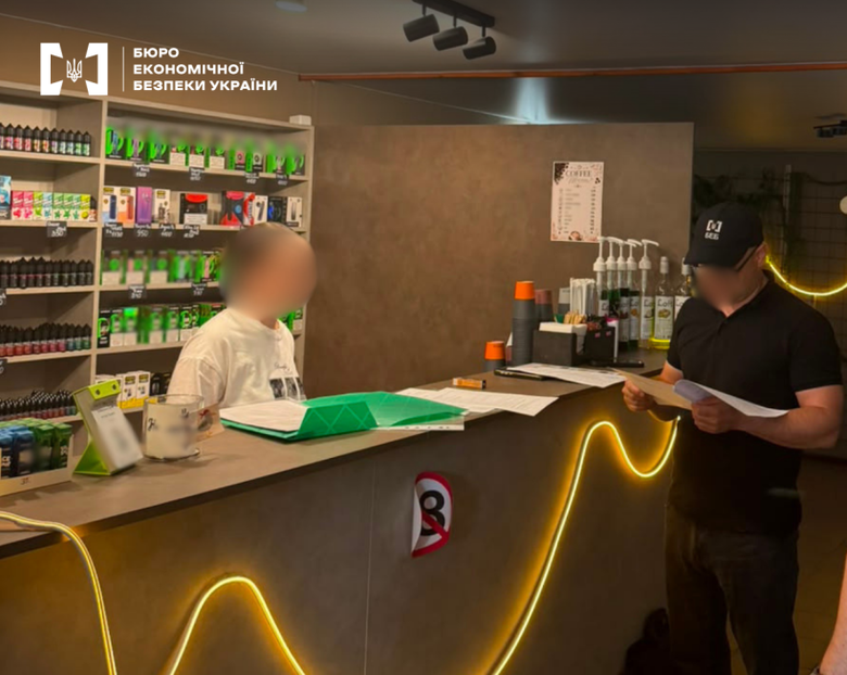 БЕБ викрило незаконний продаж рідин для вейпів на Вінничині – справу передали до суду