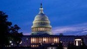 Сенат США достиг двухпартийной договоренности, которая позволит прекратить 40-дневный шатдаун.