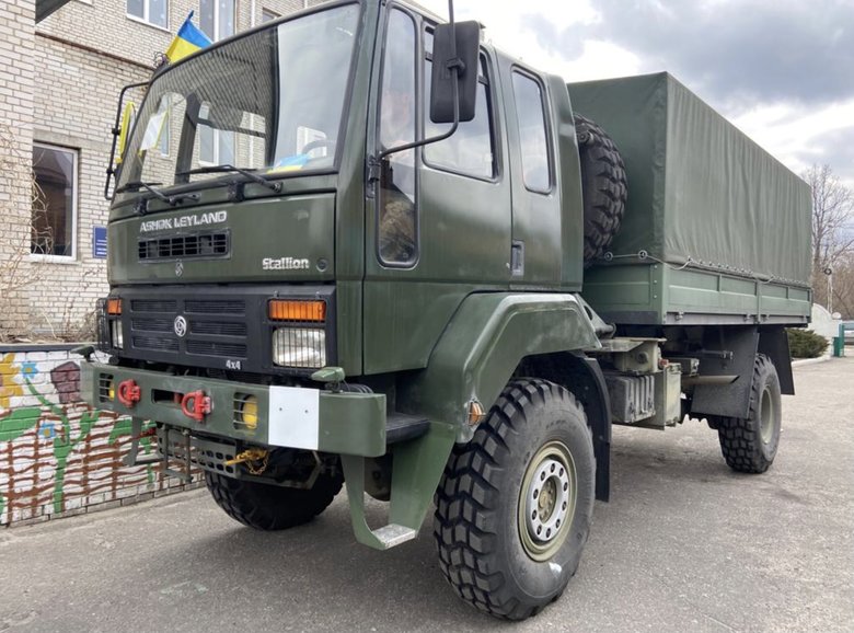 Батальйон тероборони Скіф у Василькові отримав зброю та спорядження 01