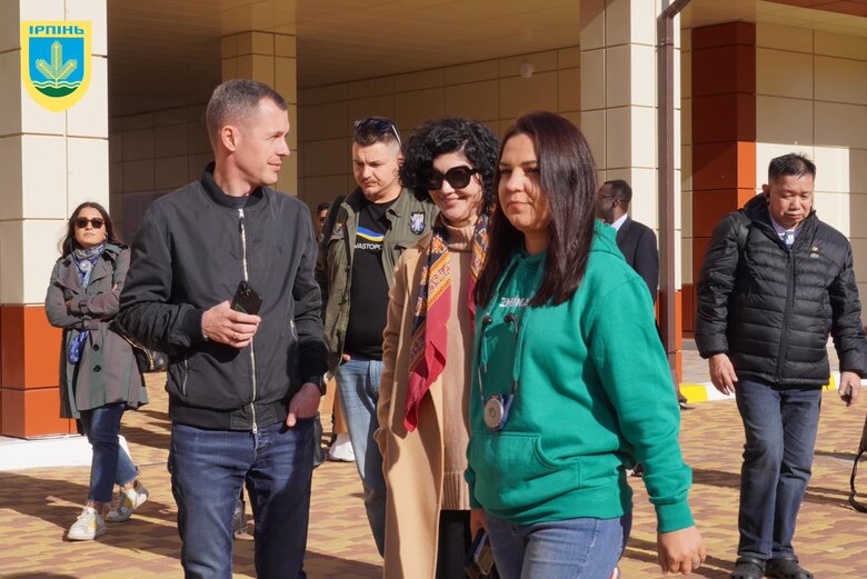Delegation of Global South countries visited sites of Russian war crimes in Irpin 09