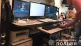 Киберполиция перекрыла канал незаконной трансляции 2,5 тысяч телеканалов на Донетчине. ФОТОрепортаж