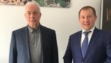 Азаров просит допрашивать его по делу Януковича в режиме видеоконференции, - адвокат Сердюк. ДОКУМЕНТ