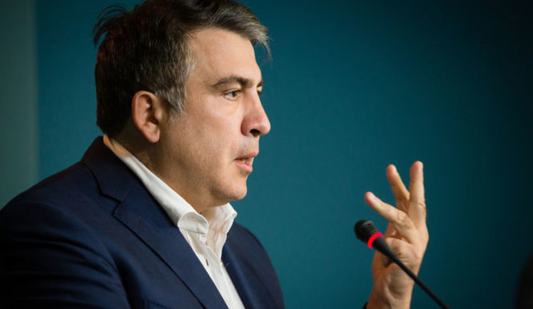 Усі фінансові потоки, які Порошенко забирав з моєю допомогою, на жаль, пішли під нього ж, - Саакашвілі