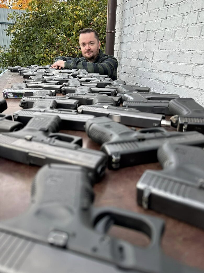 National Police receives 531 confiscated weapons from US 12