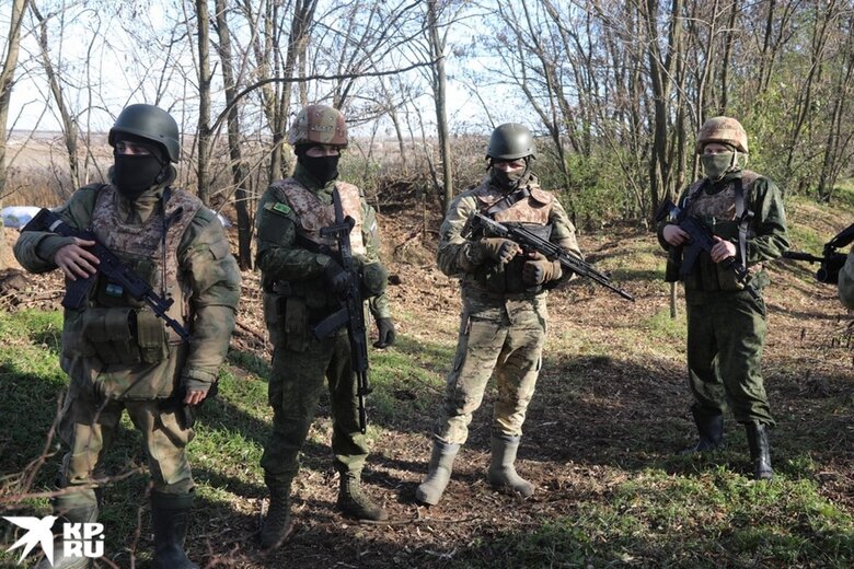 Іран забезпечив Росію бронежилетами та касками 01