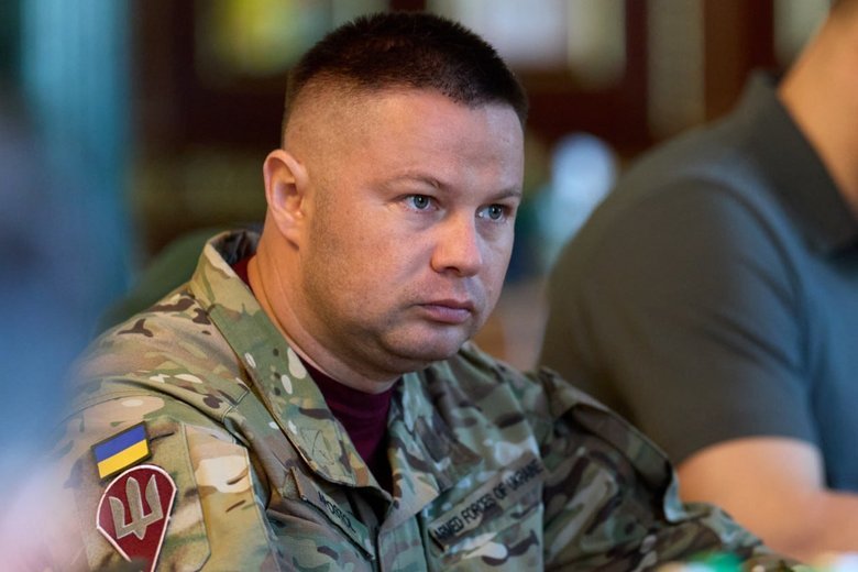 Зеленський провів нараду з військовими: подробиці