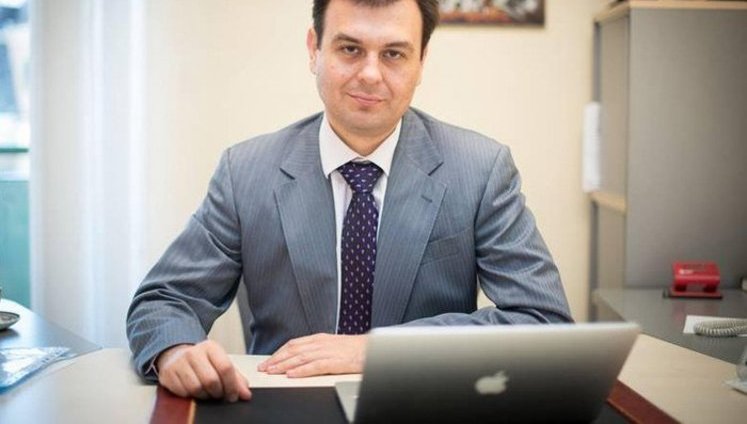 У команді Зеленського пропонують списати ФОПам 7,4 млрд грн боргів за ЄСВ