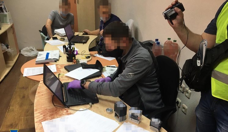 На Луганщине искусственно завышали тарифы на тепло для школ и больниц, из бюджета города вывели минимум 5 млн грн, - СБУ. ФОТОрепортаж