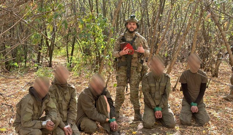 Soldiers of 3rd SAB captured group of occupiers in Kharkiv region. PHOTOS