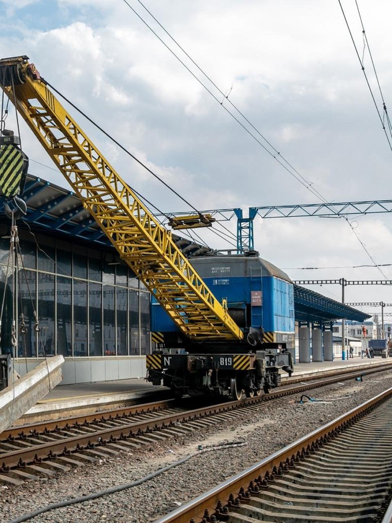 "Укрзалізниця" почала будувати безбар'єрну платформу на Центральному вокзалі Києва