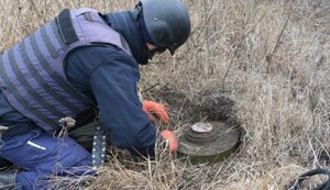 Швеція оголосила конкурс проєктів із розмінування України: хто може взяти участь