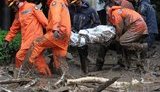Оползень врезался в горный курорт: убиты десятки людей. ФОТОрепортаж