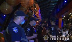 Полиция в течение выходных закрыла 42 ночных клуба и 101 заведение общепита, нарушавших правила карантина, - МВД. ВИДЕО