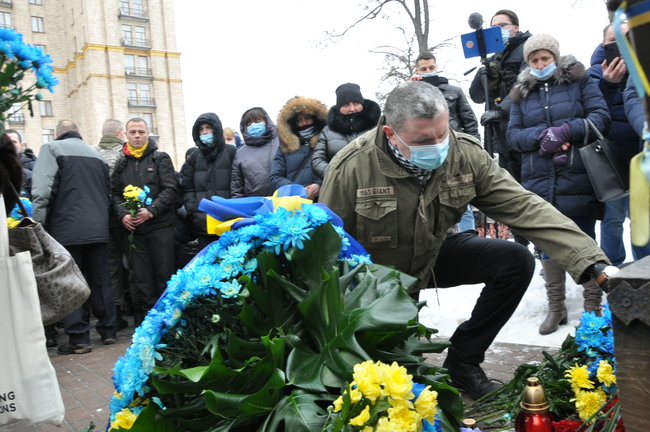 У Києві відслужили панахиду за Героями Небесної Сотні 19