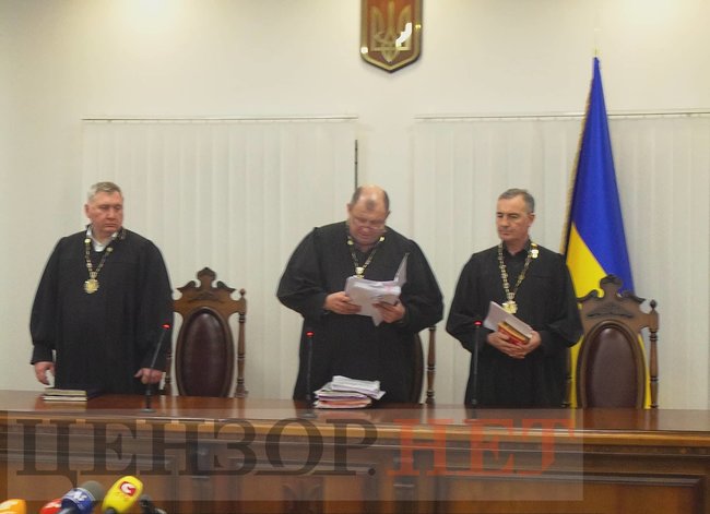 Апеляційний суд залишив Антоненка під вартою 02