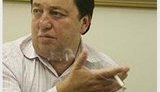 В Харькове в приемных депутата от ПР Фельдмана раздавали по тысяче гривен, а в октябре пообещали столько же. ВИДЕО.