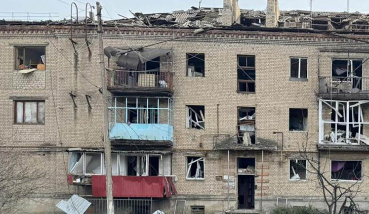 13 тисяч людей залишаються в Костянтинівці, поліція збільшила кількість груп для евакуації