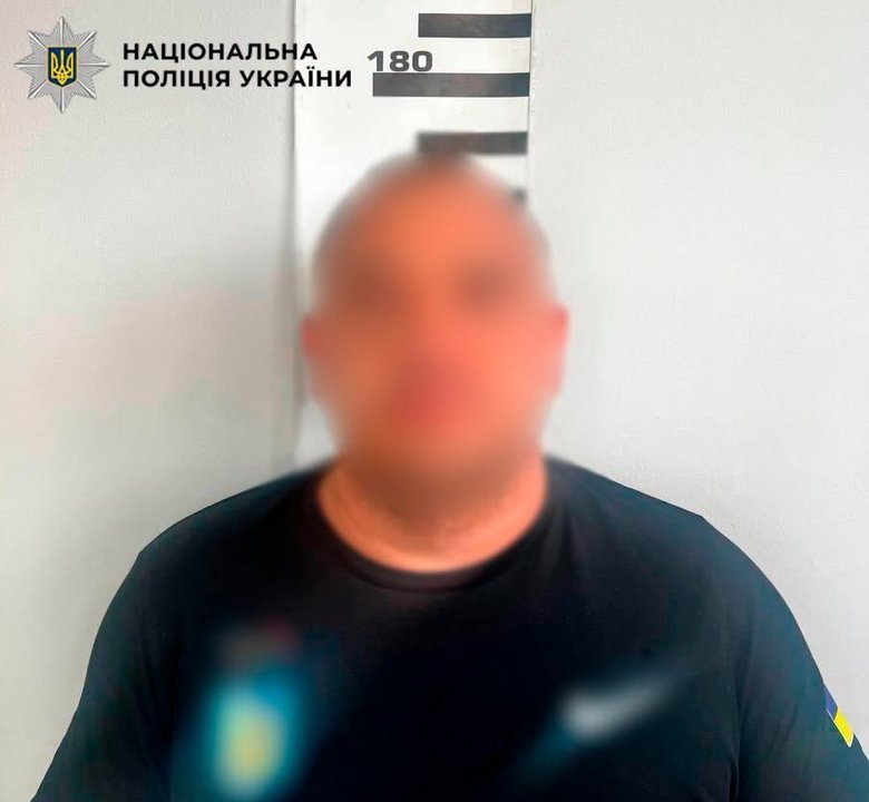 Шахраї виманили у доньки військового 2,5 млн грн у Києві