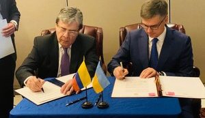 Украина и Колумбия подписали соглашение об отмене виз