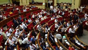 Поддержат ли украинские депутаты отмену неприкосновенности?
